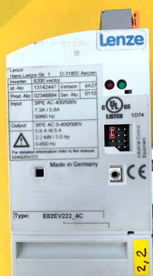 Drehzahl-/Frequenzregler LENZE 8200 Vector 2,2 kW. - E82EV222_4C