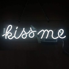 17" Kiss Me White Acrylic Neon Sign Light Lamp Visual Beer Bar Real Glass JY