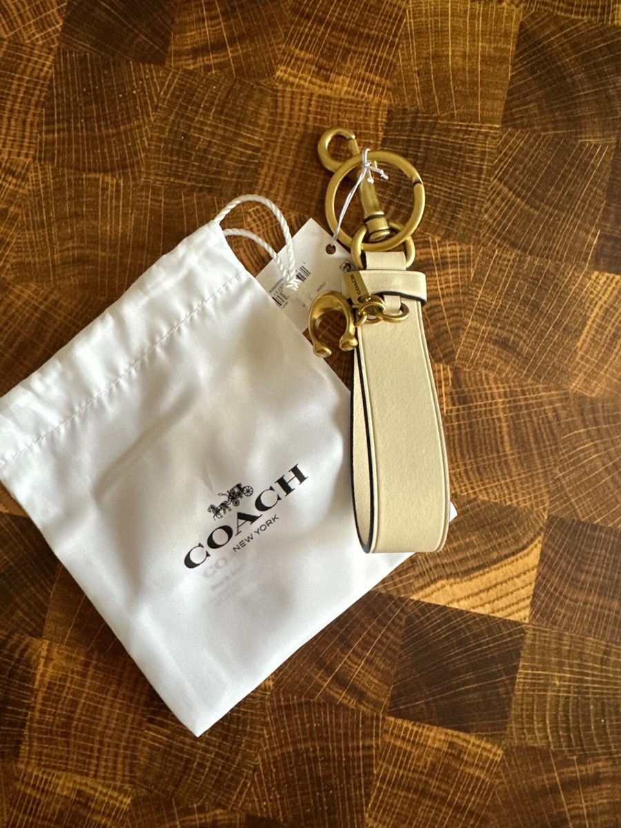 NWT COACH LEATHER RIVET LOOP BAG CHARM KEY RING LOOP CX204 chalk