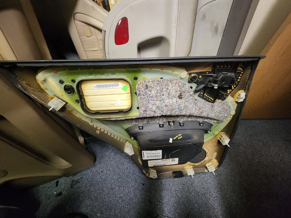 MERCEDES W163 ML320 ML430 ML500 1998-2005 PANEL PUERTA INTERIOR DERECHA NEGRO Foto 2 de 3