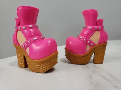 Bratz 2015 Create It Yourself Jade high heel hot pink brown pumps shoes cloe yas