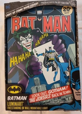 DC Comics Batman Luminart Touch On/Off Light-Up Canvas Artwork, -Colour