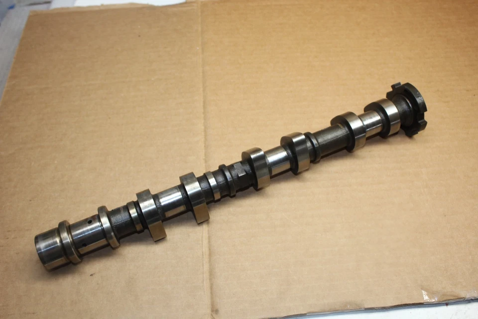 Árbol de levas de escape del lado derecho del motor OEM PARA HYUNDAI SANTA FE 2013-2018 3,3 L Foto 2 de 4