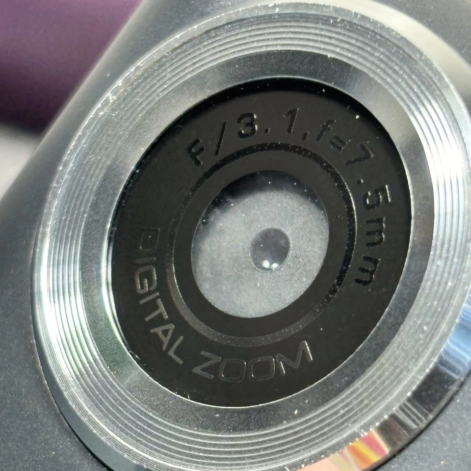 DXG-567V HD 720p 5.0 MP Black Photo & Video Camcorder High Definition Y2K Tested - Image 4 of 4