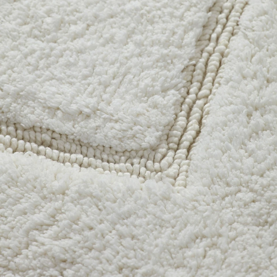 2-Pack Solid Loop with Non-Slip Backing Bath Mat Set 17-inch by 24-inch & 21-... - Image 2 of 3