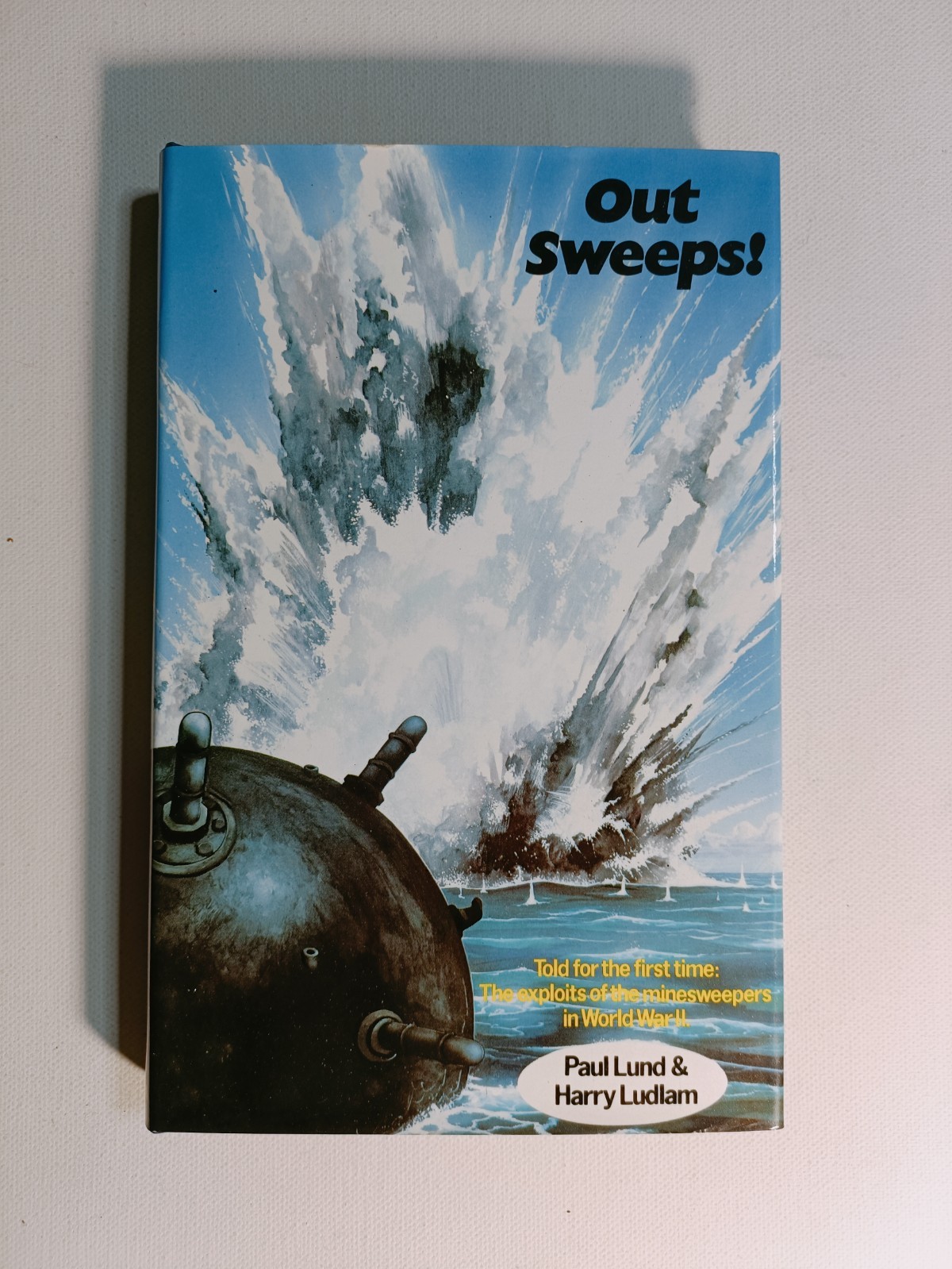 Out Sweeps! by Paul Lund & Harry Ludlam 1978 Illustrated hardback W. Foulsham