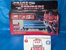 Vintage G1 Transformers OPTIMUS PRIME w box complete 1984