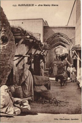 Old postcard MOROCCO MARRAKECH Arsa Moulay Moussa (10623)