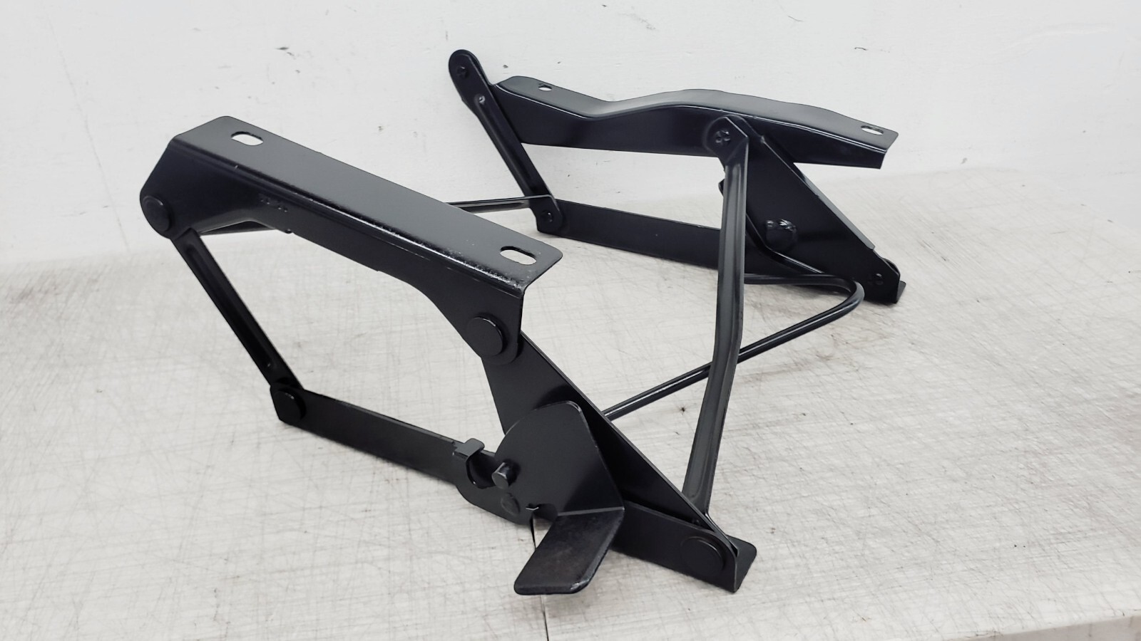 Passenger 8795 Jeep Wrangler YJ Front SEAT MOUNT BRACKET Riser Base