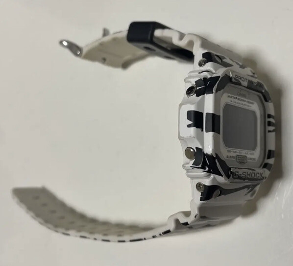 CASIO G SHOCK DW-D5600BW-7ER Watch Zebra | eBay