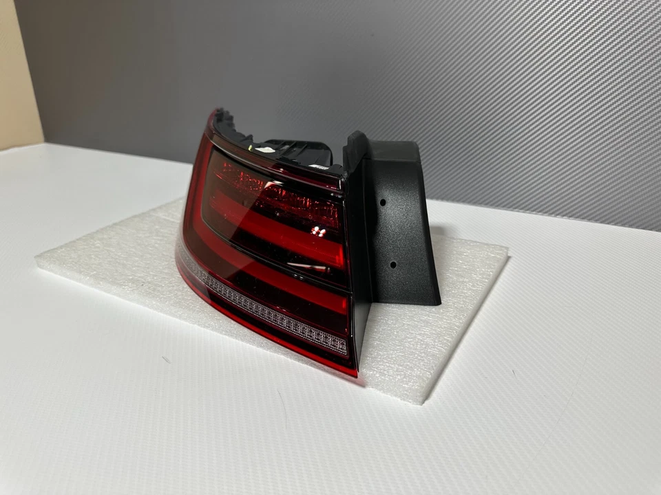 Volkswagen Arteon OEM LED Left Tail Light 2019 2020 2021 2022 2023 Foto 2 de 4