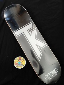 Skateboard Baker Signé Terry Kennedy - Planche 8.25, Neuve, édition Artistique