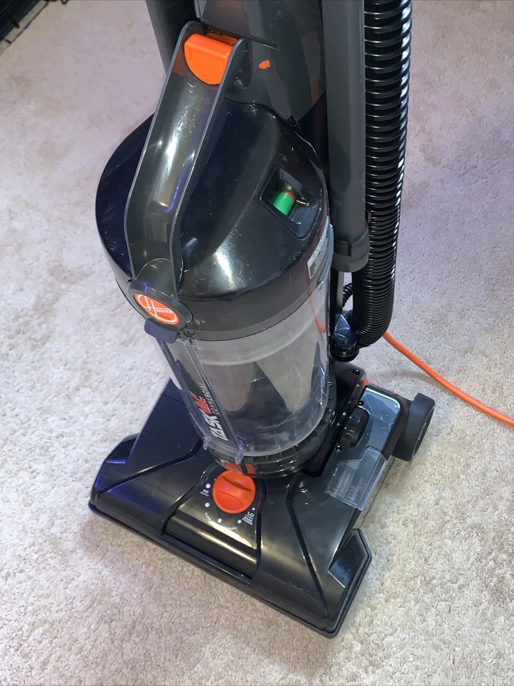 Hoover Commercial TaskVac Upright Bagless Vacuum Black (CH53010