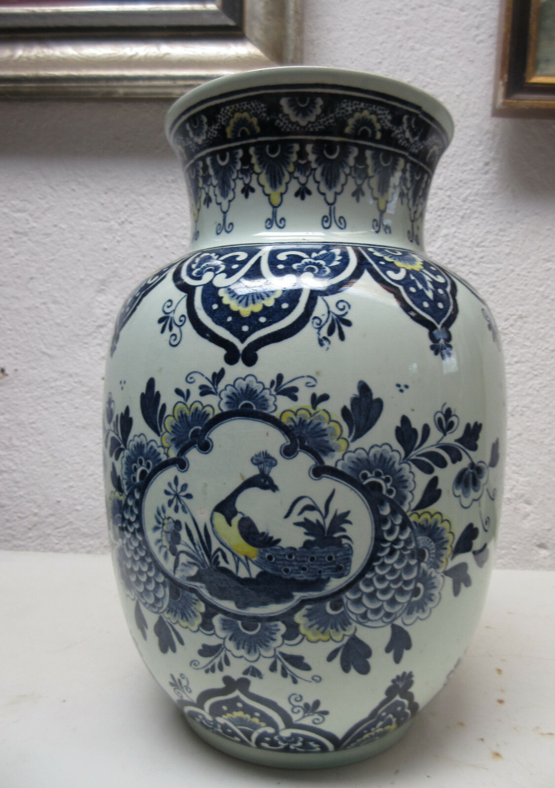 Villeroy & Boch Paon Series Copper Print Underglaze Handpainted Vase 10