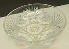 Vintage Anchor Hocking Early American Prescut Clear 7" Round Bowl
