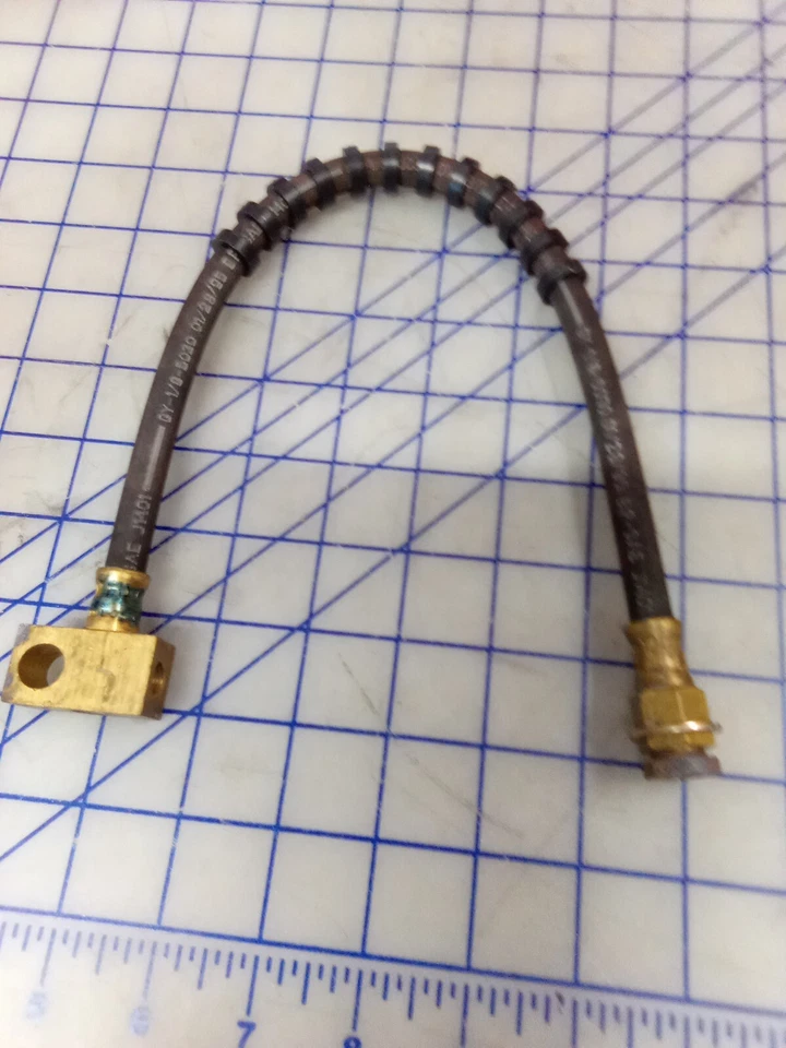 Manguera de freno AlliedSignal Bendix 77598 Foto 3 de 4