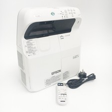 Epson EB-680 LCD HD Projector H746B Model 1024 x 768 3500 Lumens 251 Lamp Hrs