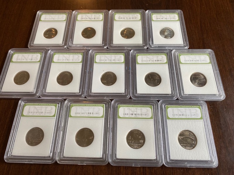 ESTATE LOT: 13 BU Slabbed Quarters 1972-2005 w/SILVER Proof 1776-1976-S Must See
