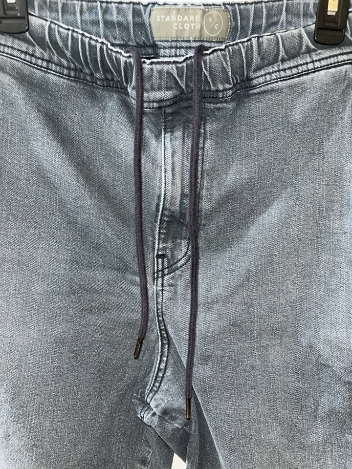Urban Outfitters Pantalones Cortos de Tela Estándar Jean Denim Pantalones Cortos para Hombre Talla XL 9” Foto 3 de 4