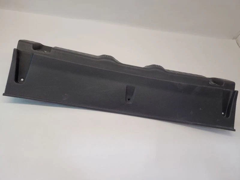 JEEP COMPASS 2018 LIFTGATE SILL PLATE BLACK Foto 4 de 4