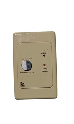 Clipsal ML2031VRC10 RCD Safety Switch | 20A 250V 10mA | Vertical | Beige | Used