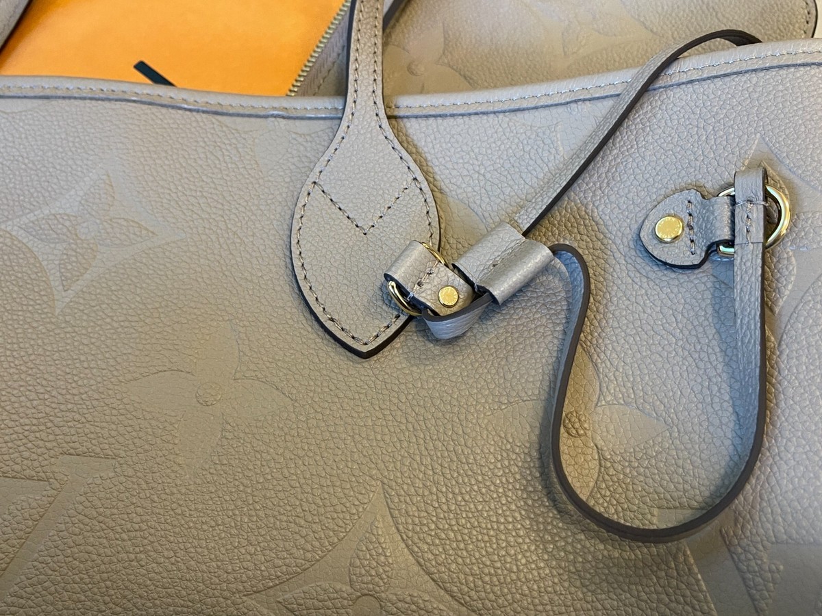 Louis Vuitton Neverfull Tote MM Dune Empreinte Monogram M45686 