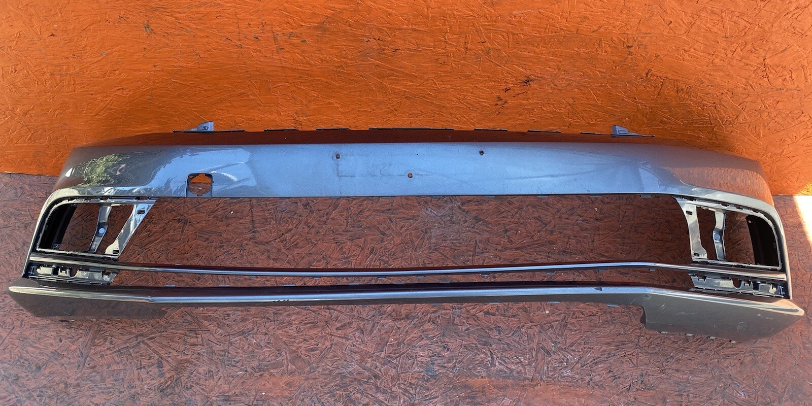 2015-2016 Volkswagen Jetta Front Bumper Cover 5C6807217M OEM USED 