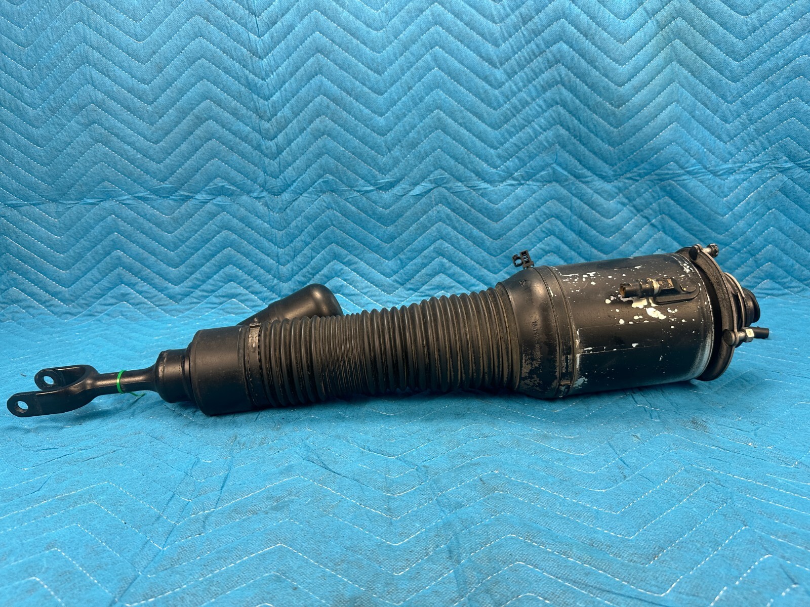 Bentley Flying Spur Front Passenger Side Air Shock Absorber Strut 29k 06-12 OEM