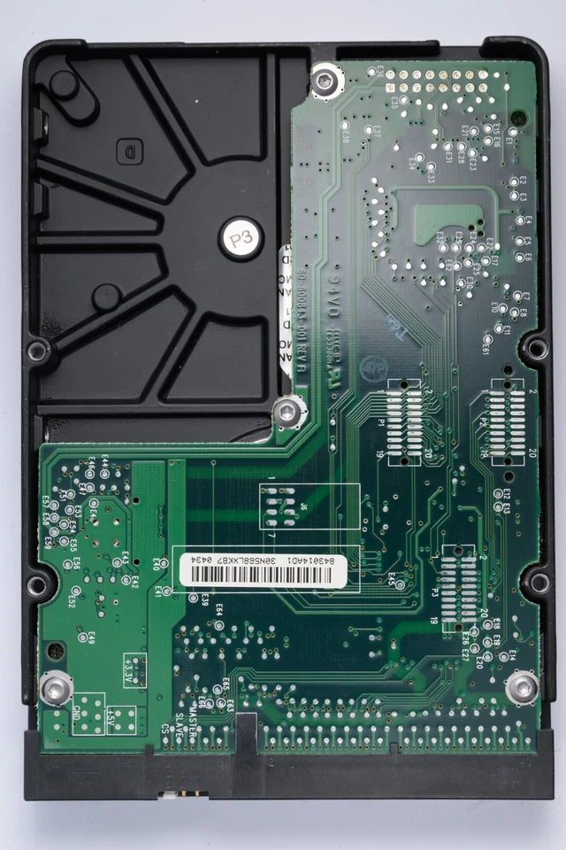 WD Caviar 205AA 20.5GB IDE Hard Drive Model WD205AA-00ANA0 P/N WD205AA-00ANA0 - Image 2 of 2