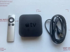 Apple TV (2nd Gen) Smart Media Streaming Player Model A1378 With Remote