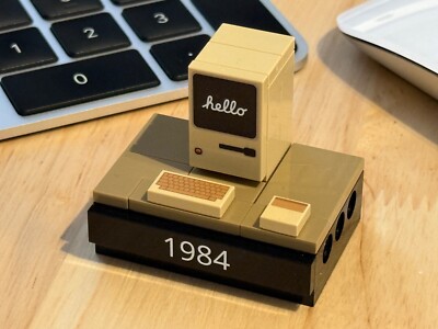 1984 - Das Original. Custom Printed Lego Set, Apple Macintosh MOC Full Set