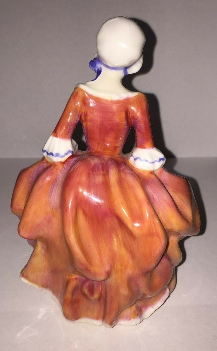 ❣️ロイヤルドルトン2体❣️フィギュリン グッディ トゥー シューズ 美品 ❣️ロイヤルドルトン2体❣️フィギュリン グッディ トゥー シューズ