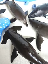 Animal Planet Toy R Us Ocean Sharks , Whales Dolphin Model Sea Creatures Lot