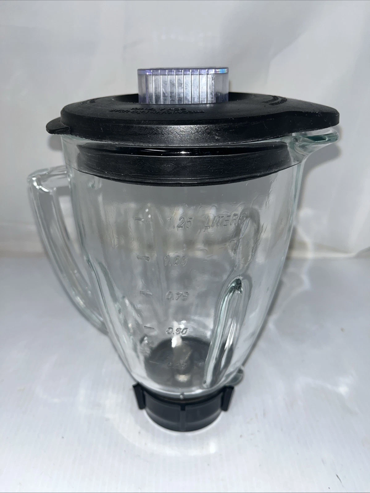 Oster Osterizer Blender Glass Jar Blade Lid Genuine Replacement 6 Cup Pitcher
Opens in a new window 