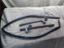 94-01 Dodge Ram 1500 2500 passenger RH front door window glass weatherstrip seal