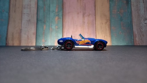 SHELBY COBRA 427 S/C 2022 HOT WHEELS portachiavi idea regalo scala 1/64 KEYRING - Imagen 6 de 6