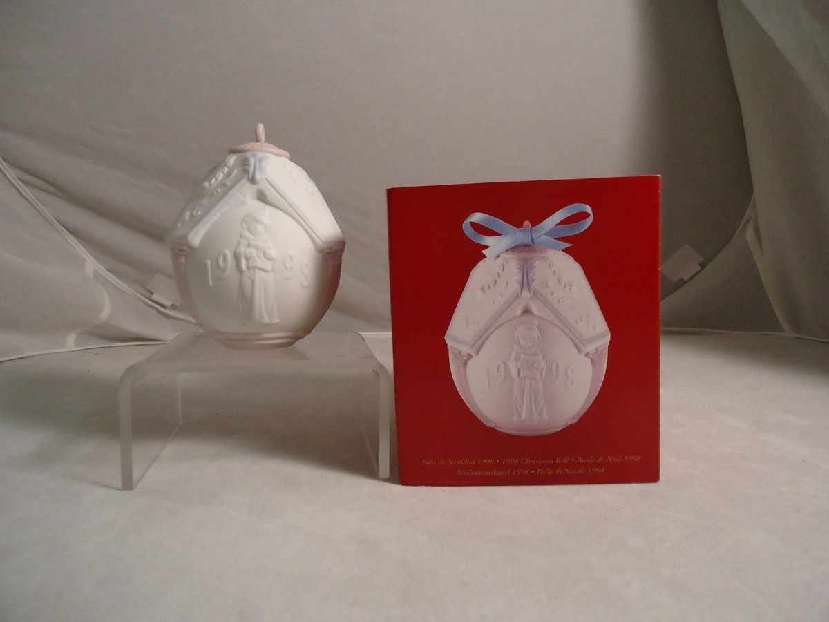 リヤドロ Christmas Ball 2001 s-l400.jpg