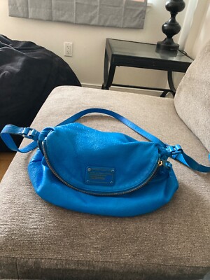 Beautiful Marc jacobs womens bag in stunning blue