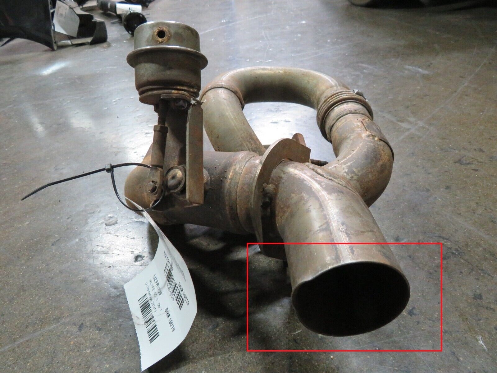 Ferrari F430 Scuderia, LH, Left, Tail Pipe, Fire Damage, Used, P/N 237819