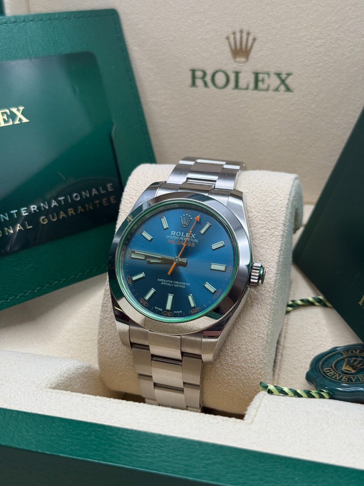 Rolex Milgauss Complete 2023 116400GV Blue Dial Green Crystal Smooth Bezel image 3