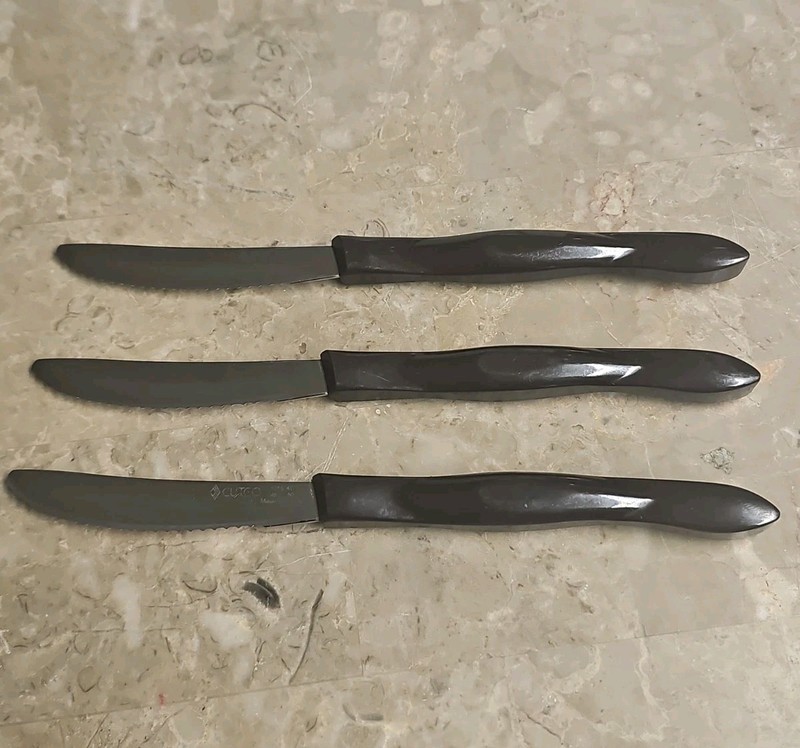 CutCo Steak Knives