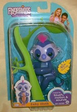Fingerlings Baby Sloth Marge, Purple