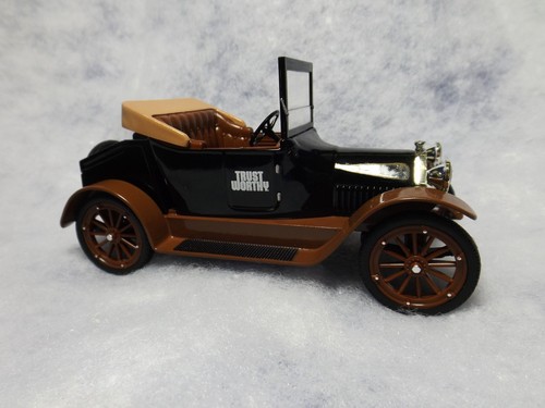 1914 Studebaker Roadster Trustworthy Hardware Bank 1:25 Die Cast Liberty Classic - Picture 4 of 6