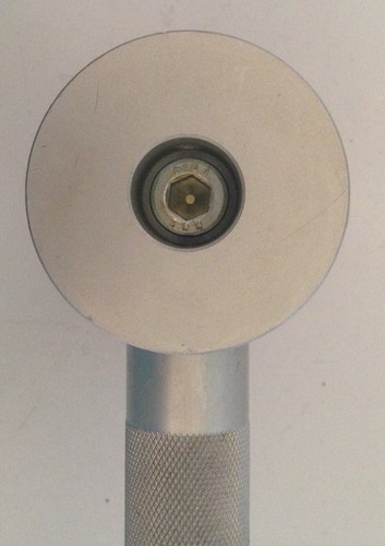 Aikoh High Tensile and Compression Type Load Cell Model 3200 Capacity 2kN - Picture 3 of 4