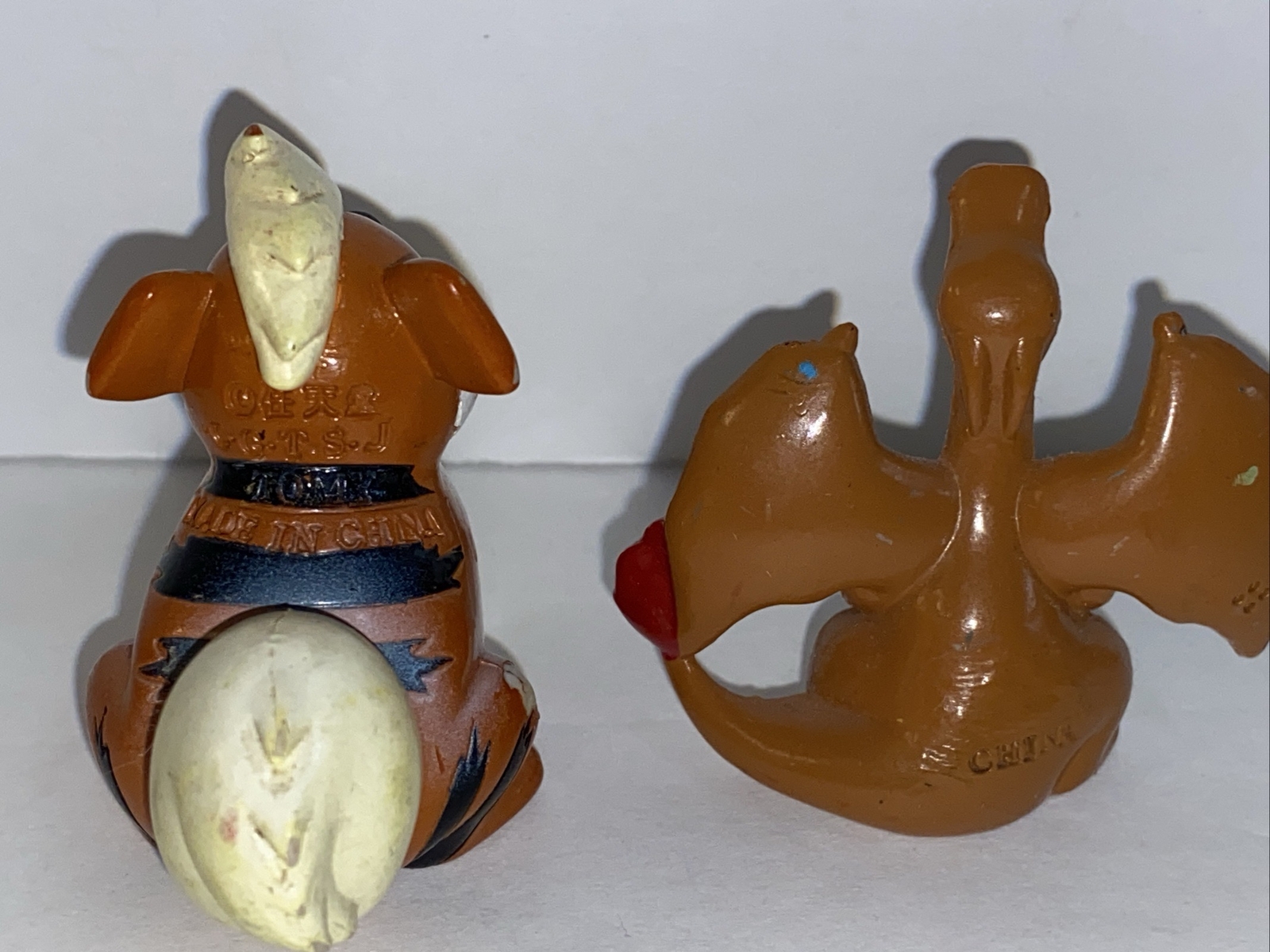 Pok&eacute;mon Lot Of 9 Toys Pikachu Charizard Charmander Dragonite Poke Ball