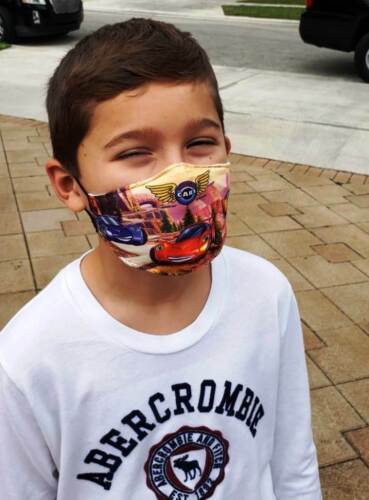 Kids Face Mask For Boys and Girls Washable Reusable + 1 Filter - Similar Disney - Picture 12 of 15
