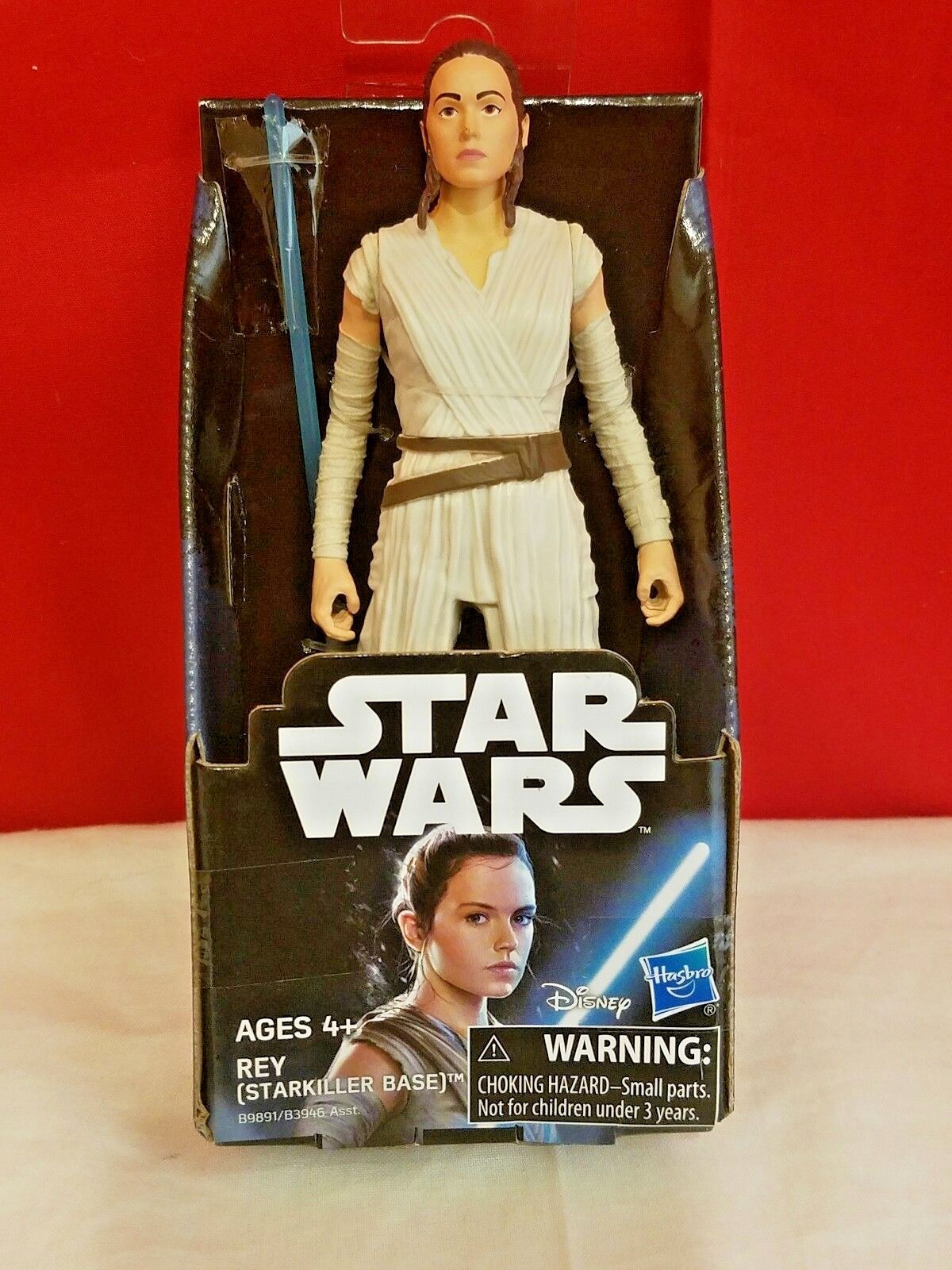 STAR WARS DISNEY HASBRO 5.5 IN REY ACTION TOY FIGURINE NEW IN PACKAGE