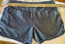 The Limited Denim Shorts Chambray Size 6 Pockets Chinos Scalloped Side Hem EUC