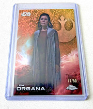 2025 Topps Chrome Star Wars 80 Leia Organa - Gold Refractor /50