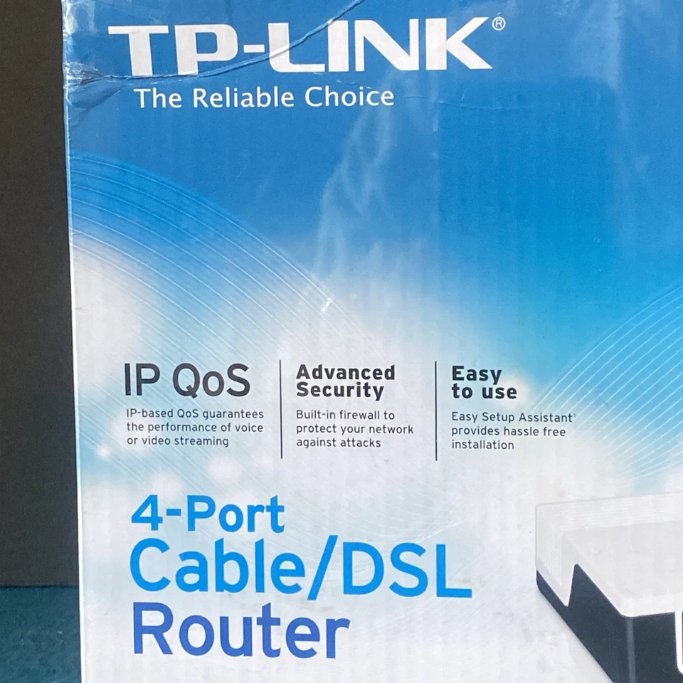 TP-Link TL-R460 4-Port Cable/DSL Router 10/100 Brand New - Image 2 of 4